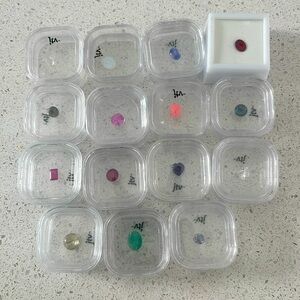Lot of 15 solitaire heat treated gemstones